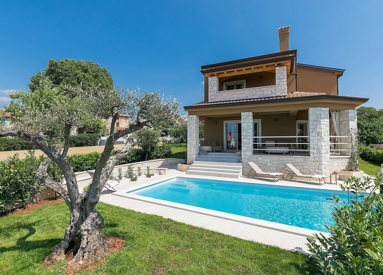 Traumhafte Villa Mit Beheizbarem Privatpool, Outdoor-Gym, Meerblick, In Umgebung Von Weinbergen Vizinada
